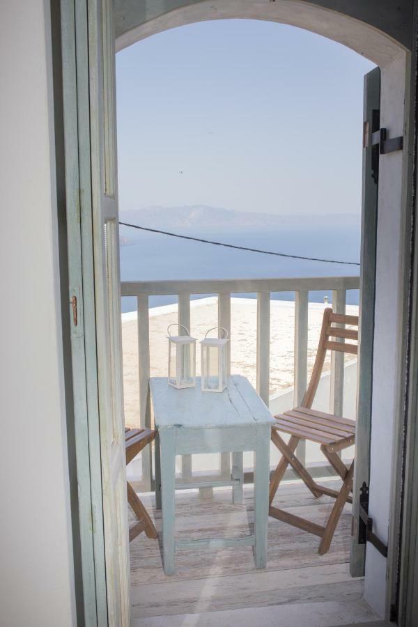 Villa Pyrgos Stone House à Emporeiós Extérieur photo